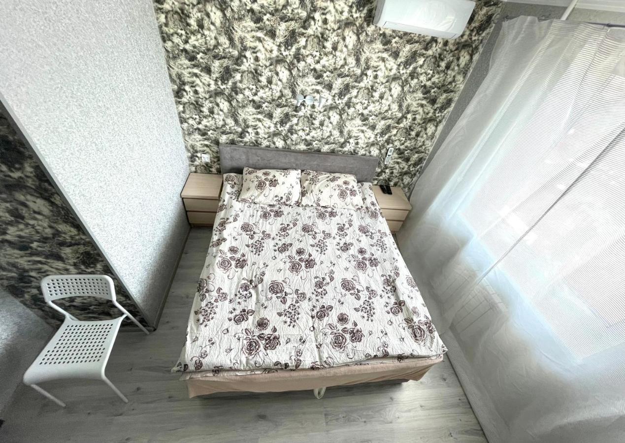 Квартира Напротив Дрим-Тауна Kiew Exterior foto